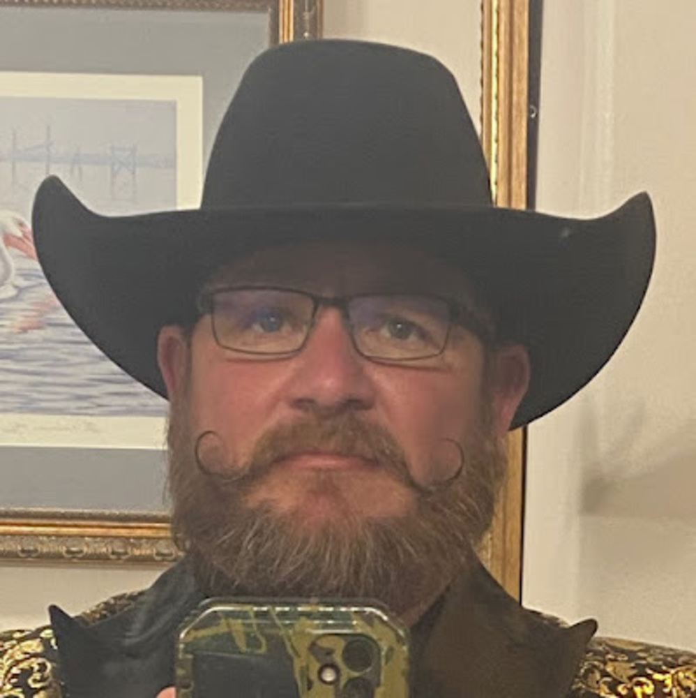 Meet your Posher, Damon